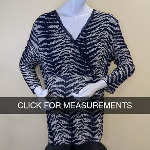 3/$10💲COLDWATER CREEK Zebra Top